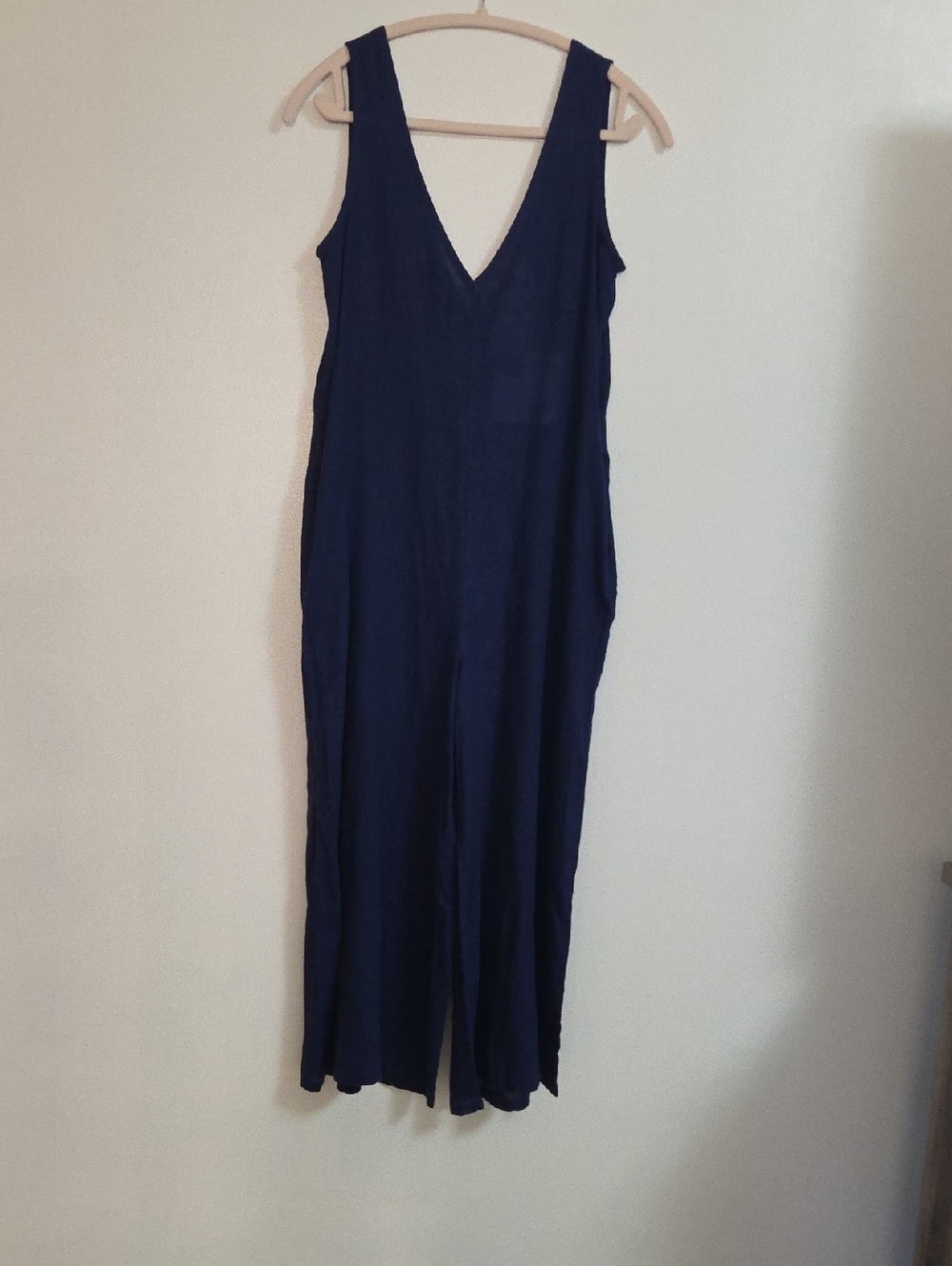 Sleeveless V-Neck Navy Jumpsuit